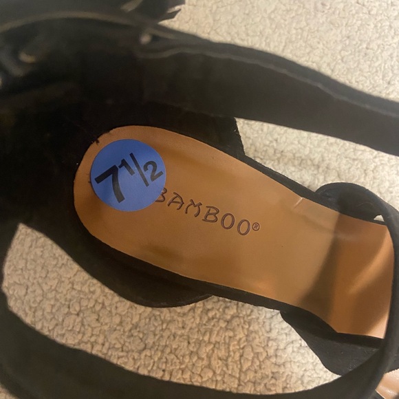 🌸 Bamboo 🌸 strappy black heels - Picture 4 of 11